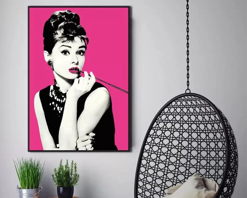  بوم کنواس طرح آدری هپبورن